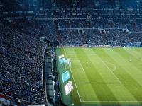 FB体育在线-桃田贤斗统治全场，日本羽毛球队完胜法国队的战术解析与时代启示