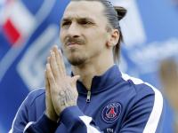 FB体育-赛道上的红与绿，塞恩斯率阿斯顿马丁鏖战法拉利终取胜