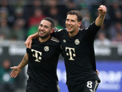 沙尔克主场力克弗赖堡，豪取三分