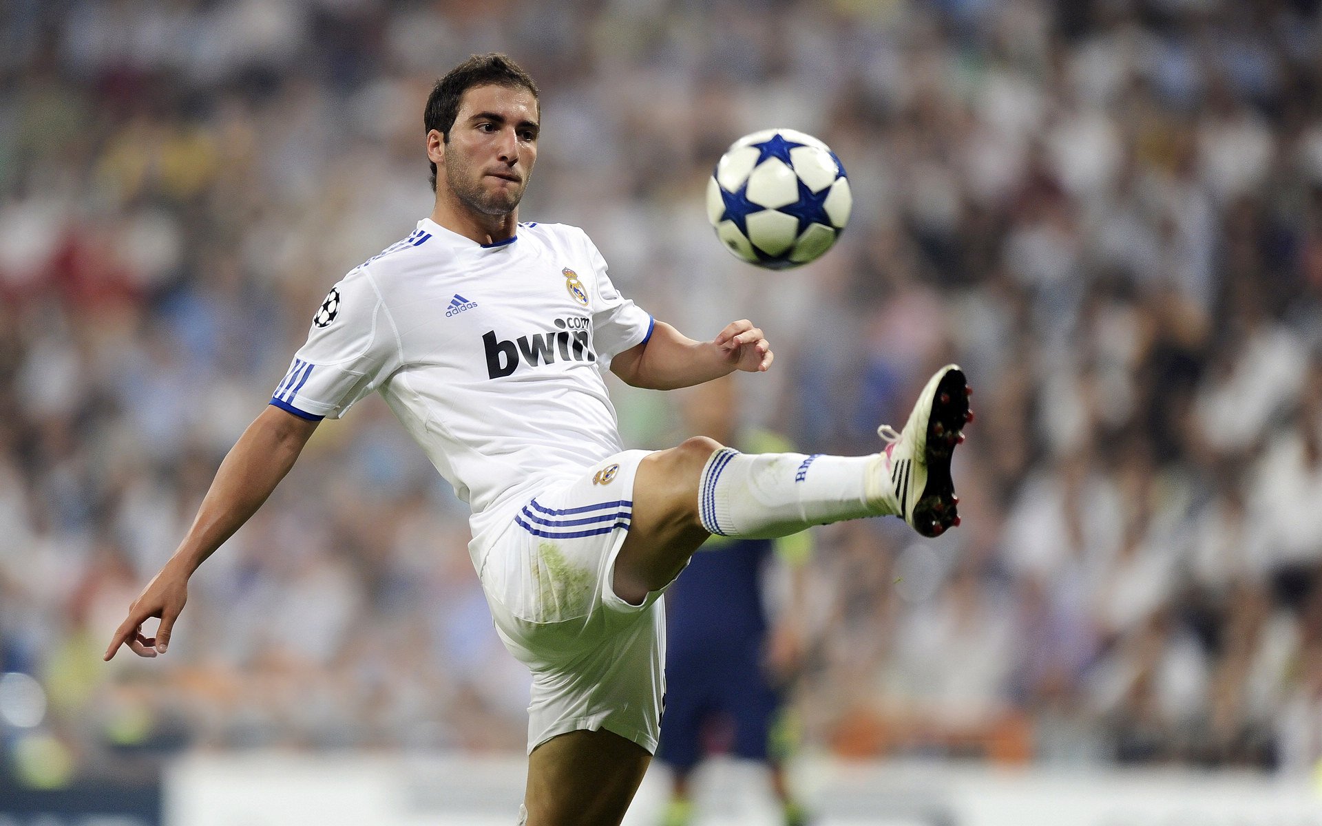 基耶萨硬仗之王本色尽显,曼联狂胜葡萄牙背后的战术密码